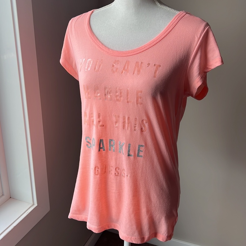 Guess Top “You Can’t Handle All This Sparkle” - Picture 4 of 10